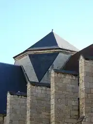 104962