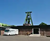 105078