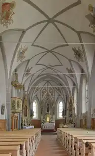 105563