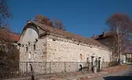 106751