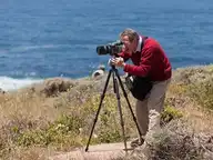 107031