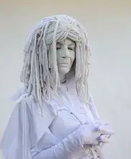 10764