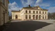 107700