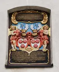 108976