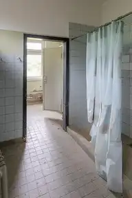 110856