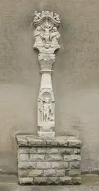 116808