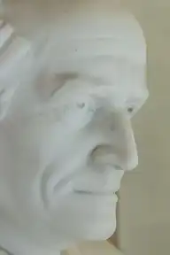 118582