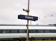 118672