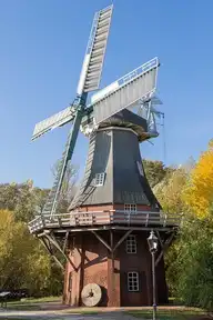 11879