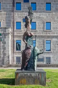 118995