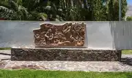 119006