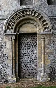 11912