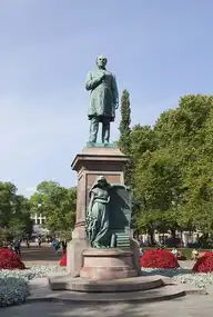 119652