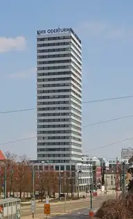 124262