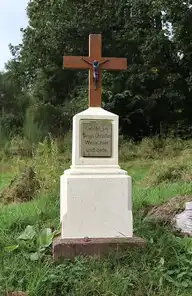 128548