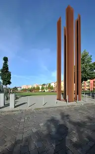 132530