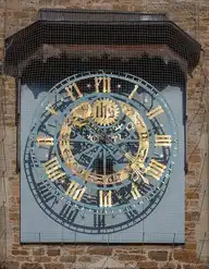 133563