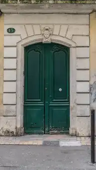13421