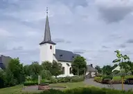 138083