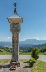 138439