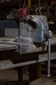 141935