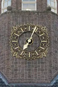 148576