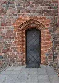 148721