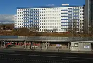 149735