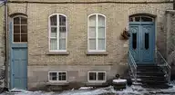 150100