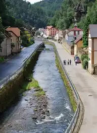 150573