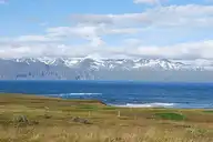 151758
