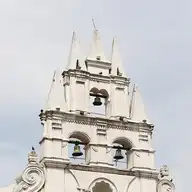 152366