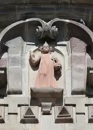 152668