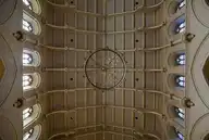 152805