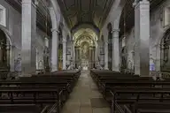 152818
