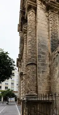 152923