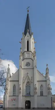 153421