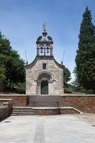 153642