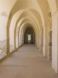 156432