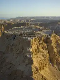 156484
