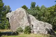156809