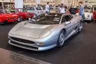 157016