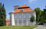 158253