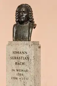 158555