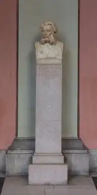 158851