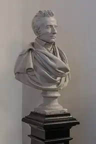158925