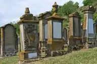 159882