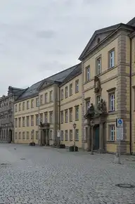 160784