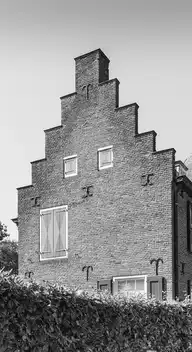 161665
