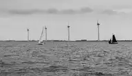 163066